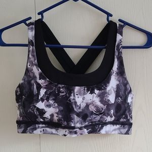 Lululemon run stuff your bra
